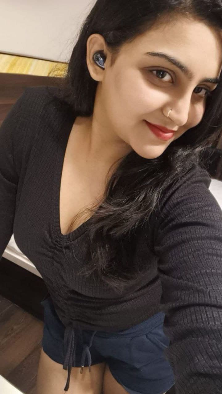 female call girl in Ahmedabad